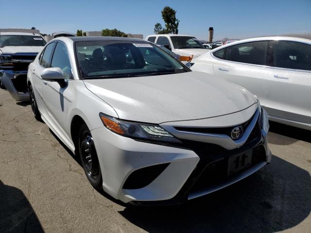 Photo 3 VIN: 4T1B61HK6JU025185 - TOYOTA CAMRY XSE 