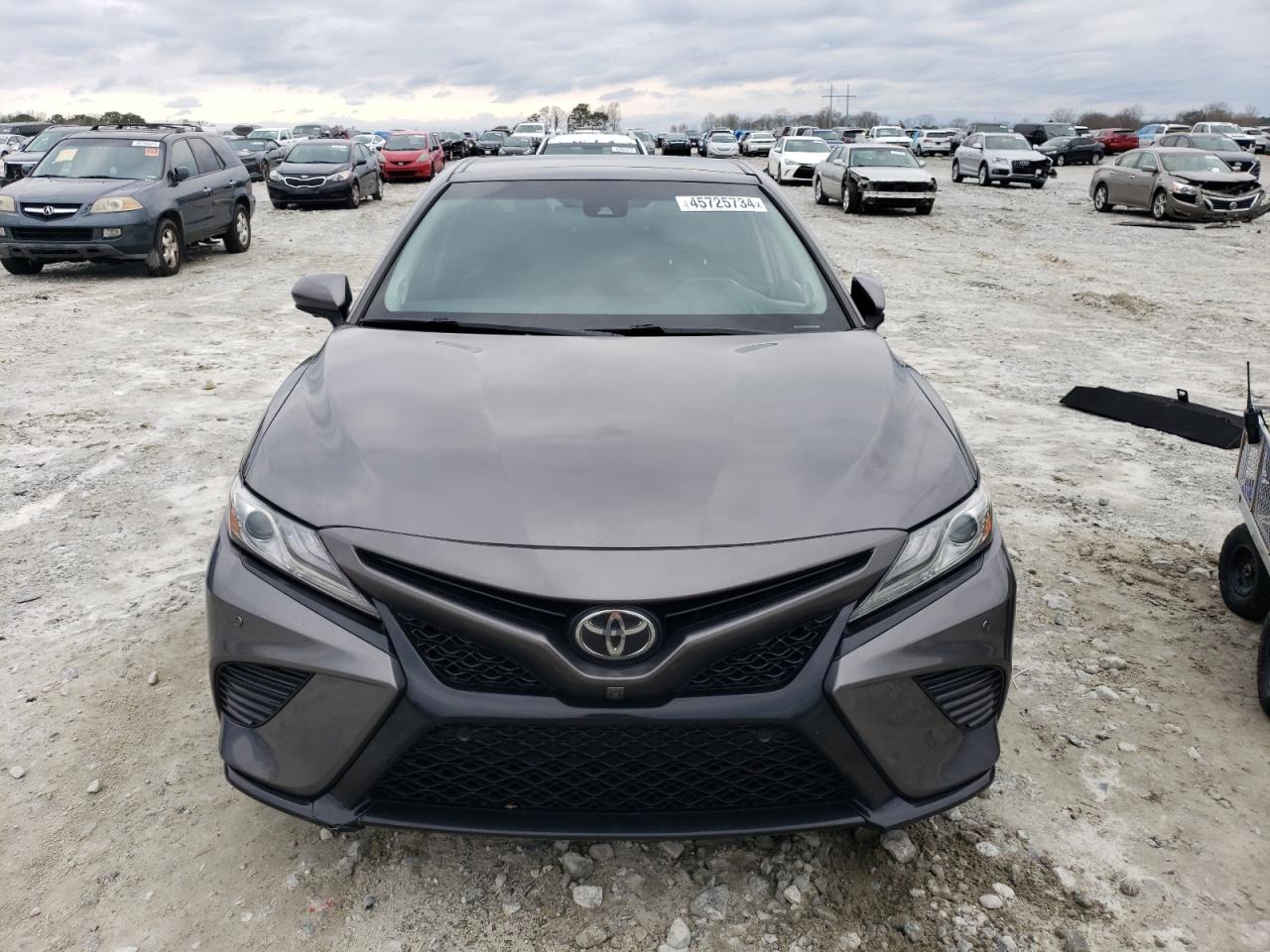 Photo 4 VIN: 4T1B61HK6JU048515 - TOYOTA CAMRY 