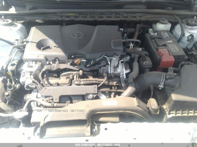 Photo 9 VIN: 4T1B61HK6JU091784 - TOYOTA CAMRY 