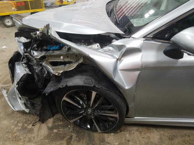 Photo 8 VIN: 4T1B61HK6JU112763 - TOYOTA CAMRY XSE 