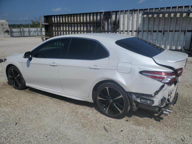 Photo 1 VIN: 4T1B61HK6JU117638 - TOYOTA CAMRY XSE 