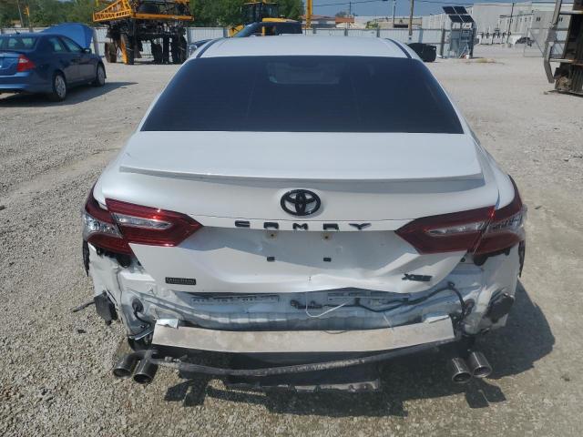 Photo 5 VIN: 4T1B61HK6JU117638 - TOYOTA CAMRY XSE 