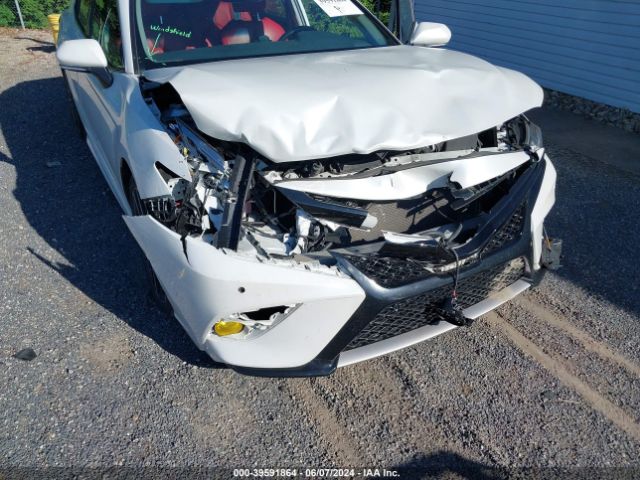 Photo 5 VIN: 4T1B61HK6JU134231 - TOYOTA CAMRY 