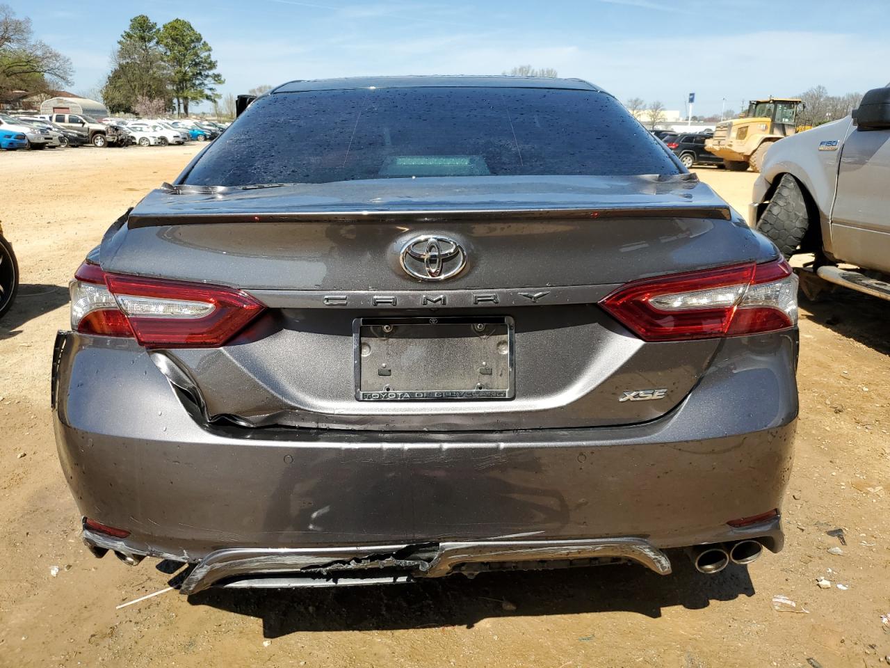 Photo 5 VIN: 4T1B61HK6JU135699 - TOYOTA CAMRY 