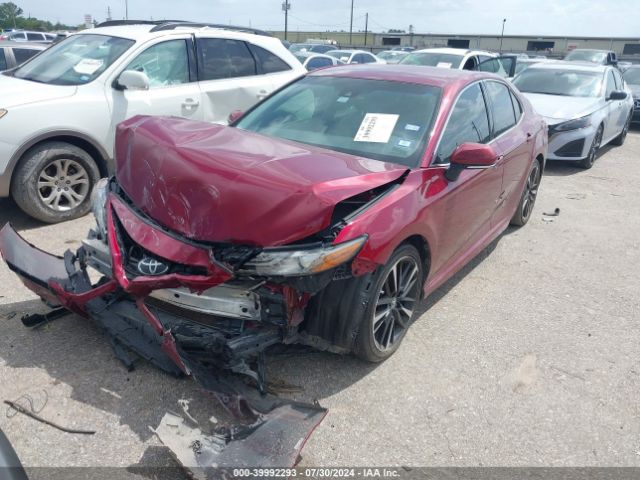 Photo 1 VIN: 4T1B61HK6JU584896 - TOYOTA CAMRY 