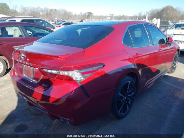 Photo 3 VIN: 4T1B61HK6JU674159 - TOYOTA CAMRY 