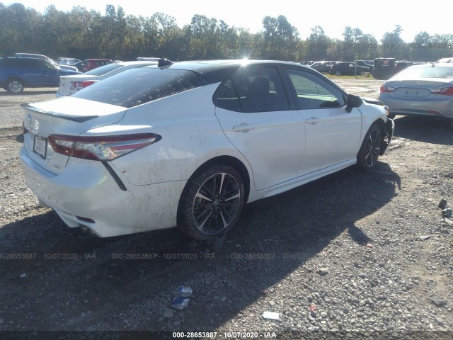 Photo 3 VIN: 4T1B61HK6KU180482 - TOYOTA CAMRY 