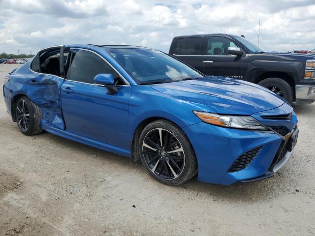 Photo 3 VIN: 4T1B61HK6KU184712 - TOYOTA CAMRY XSE 