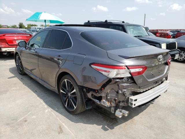 Photo 2 VIN: 4T1B61HK6KU711454 - TOYOTA CAMRY XSE 