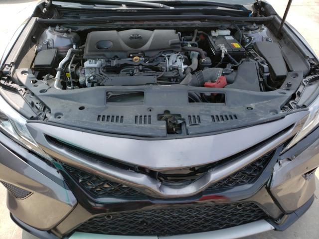 Photo 6 VIN: 4T1B61HK6KU711454 - TOYOTA CAMRY XSE 