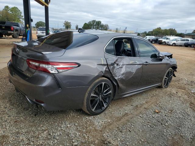 Photo 2 VIN: 4T1B61HK6KU734233 - TOYOTA CAMRY XSE 