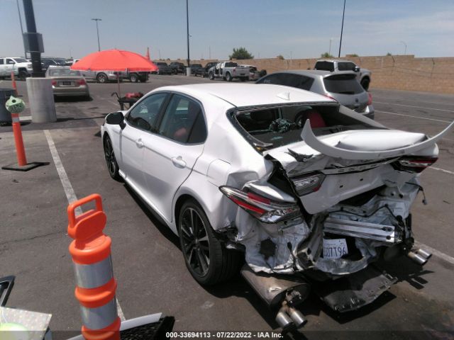 Photo 2 VIN: 4T1B61HK6KU794397 - TOYOTA CAMRY 