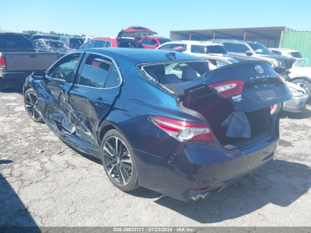 Photo 2 VIN: 4T1B61HK6KU796053 - TOYOTA CAMRY 