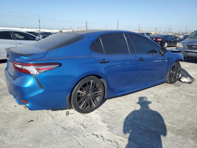 Photo 2 VIN: 4T1B61HK7JU054260 - TOYOTA CAMRY XSE 