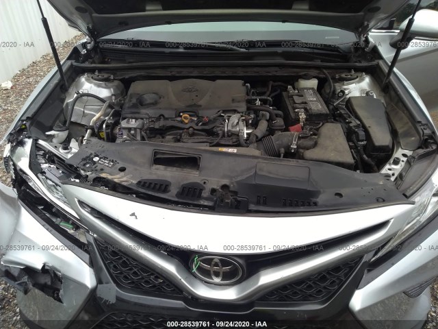 Photo 9 VIN: 4T1B61HK7JU077182 - TOYOTA CAMRY 