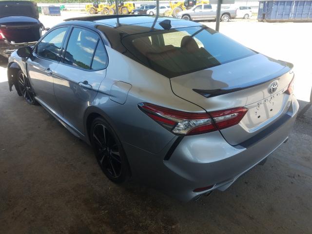 Photo 2 VIN: 4T1B61HK7JU095679 - TOYOTA CAMRY XSE 