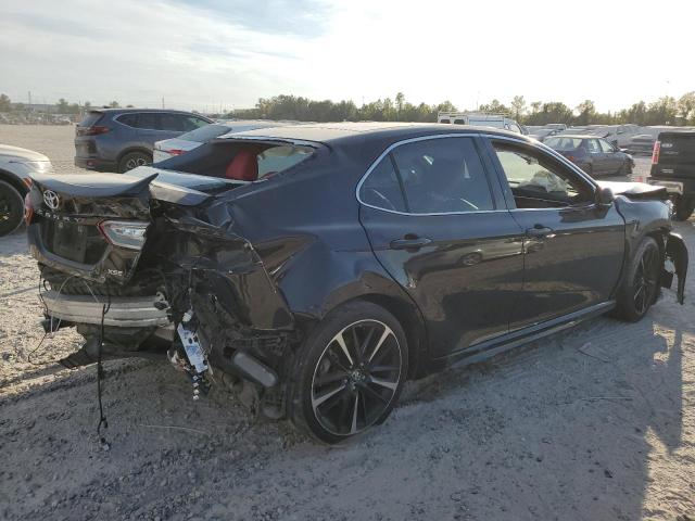 Photo 2 VIN: 4T1B61HK7JU117809 - TOYOTA CAMRY XSE 