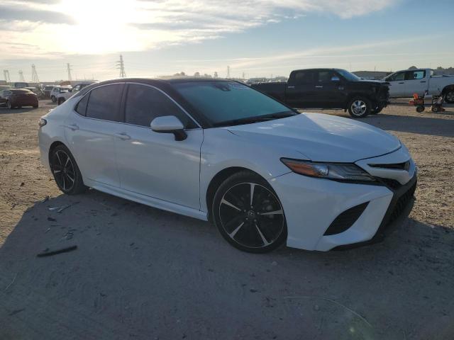 Photo 3 VIN: 4T1B61HK7JU138742 - TOYOTA CAMRY XSE 