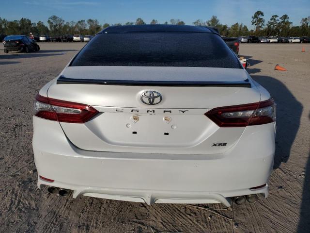 Photo 5 VIN: 4T1B61HK7JU138742 - TOYOTA CAMRY XSE 