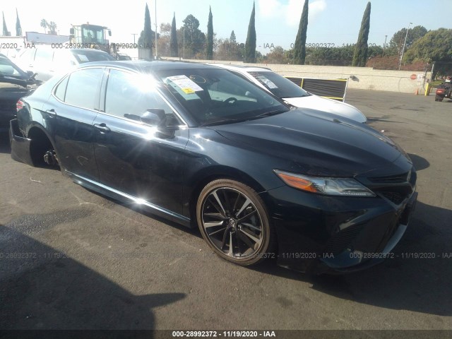 Photo 0 VIN: 4T1B61HK7JU509818 - TOYOTA CAMRY 