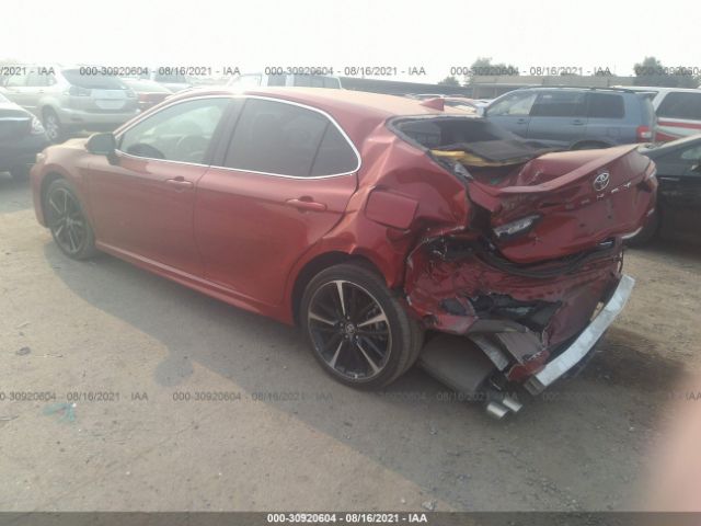 Photo 2 VIN: 4T1B61HK7KU163724 - TOYOTA CAMRY 