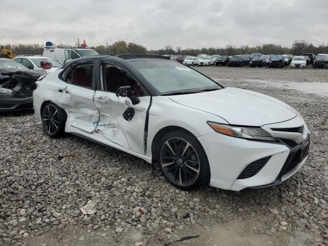 Photo 3 VIN: 4T1B61HK7KU283684 - TOYOTA CAMRY XSE 