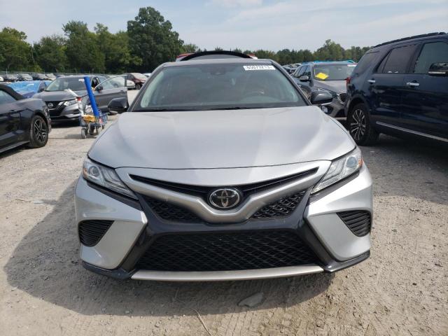 Photo 4 VIN: 4T1B61HK7KU290487 - TOYOTA CAMRY XSE 