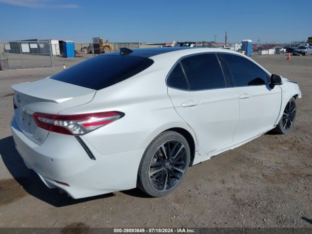 Photo 3 VIN: 4T1B61HK7KU688279 - TOYOTA CAMRY 