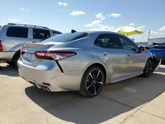 Photo 2 VIN: 4T1B61HK7KU750215 - TOYOTA CAMRY XSE 