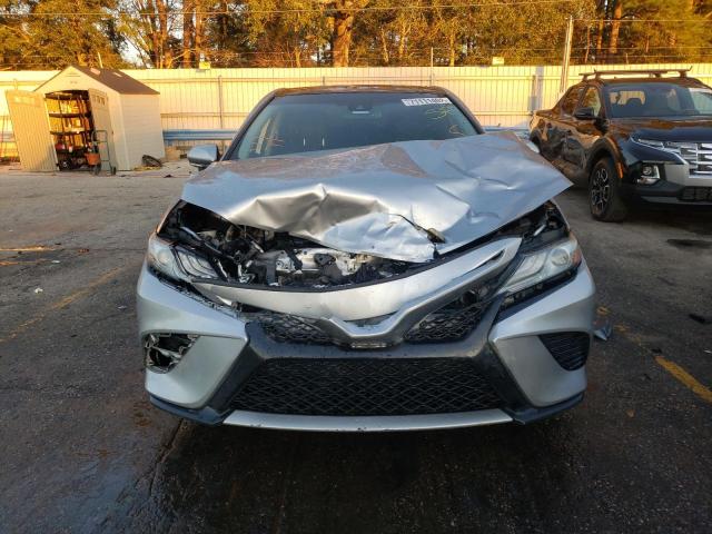 Photo 4 VIN: 4T1B61HK7KU807044 - TOYOTA CAMRY XSE 