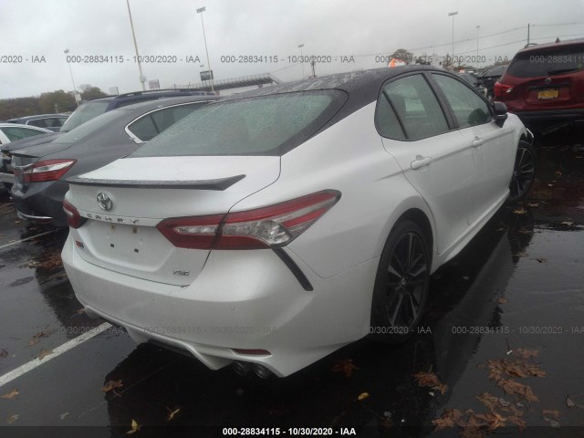 Photo 3 VIN: 4T1B61HK8JU037239 - TOYOTA CAMRY 