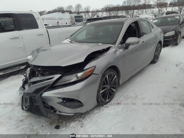 Photo 1 VIN: 4T1B61HK8JU040822 - TOYOTA CAMRY 