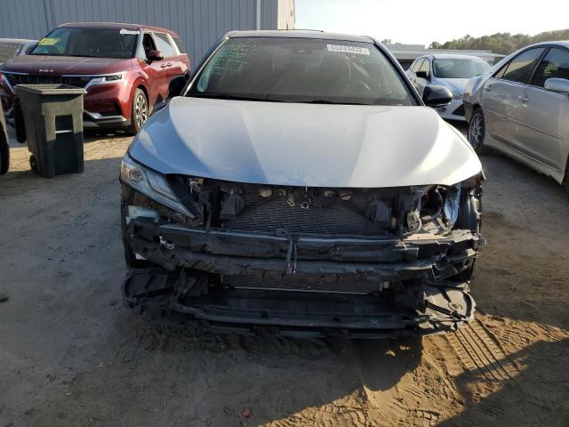 Photo 8 VIN: 4T1B61HK8JU075117 - TOYOTA CAMRY XSE 