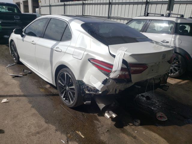 Photo 2 VIN: 4T1B61HK8JU108956 - TOYOTA CAMRY XSE 