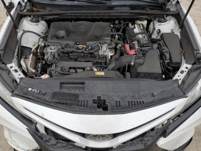 Photo 10 VIN: 4T1B61HK8JU124946 - TOYOTA CAMRY 