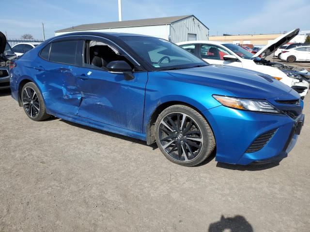 Photo 3 VIN: 4T1B61HK8JU131394 - TOYOTA CAMRY 