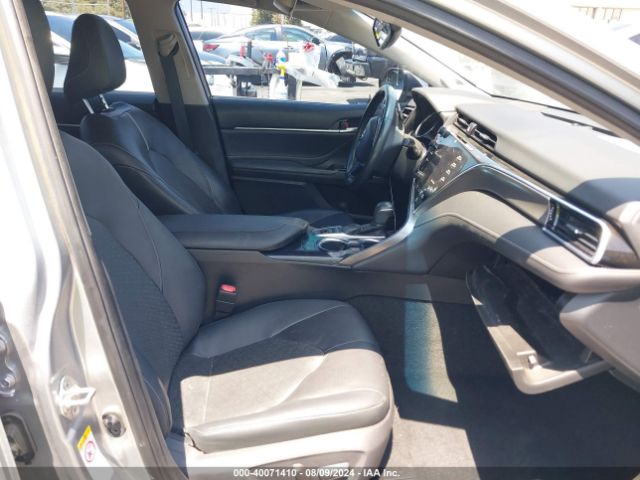 Photo 4 VIN: 4T1B61HK8JU148082 - TOYOTA CAMRY 