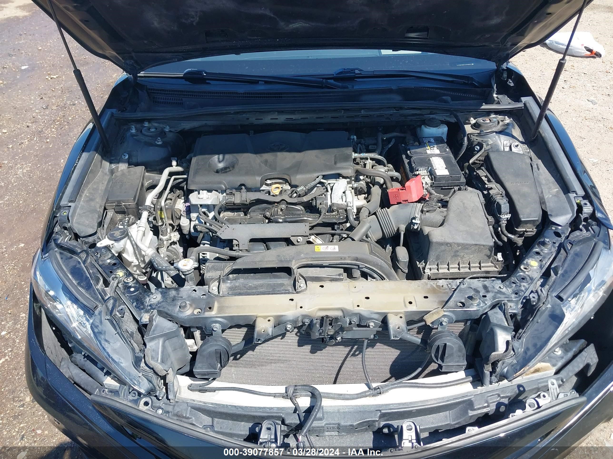 Photo 9 VIN: 4T1B61HK8JU153976 - TOYOTA CAMRY 