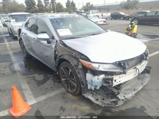 Photo 5 VIN: 4T1B61HK8JU507771 - TOYOTA CAMRY 