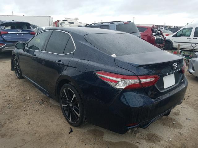 Photo 2 VIN: 4T1B61HK8JU520259 - TOYOTA CAMRY XSE 