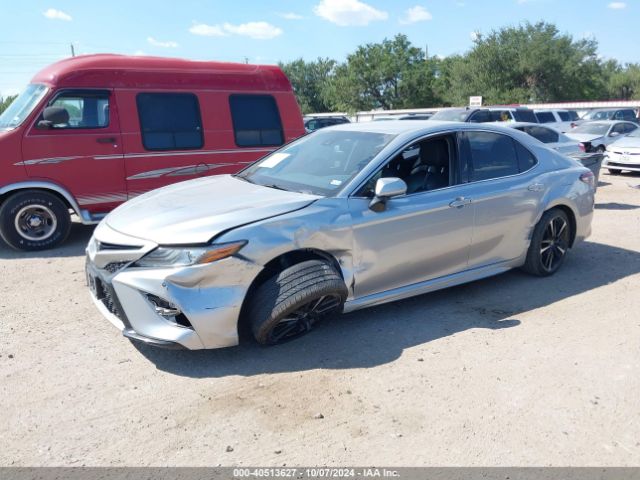 Photo 1 VIN: 4T1B61HK8JU521881 - TOYOTA CAMRY 