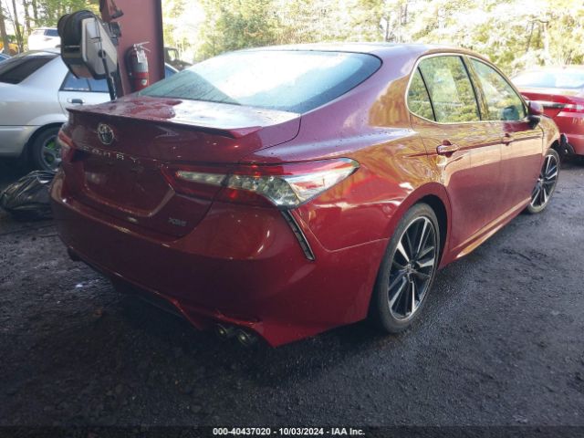 Photo 3 VIN: 4T1B61HK8JU577593 - TOYOTA CAMRY 