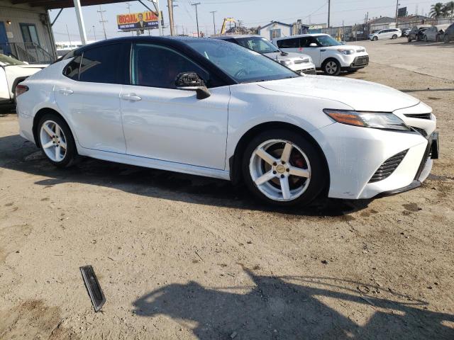 Photo 3 VIN: 4T1B61HK8KU160332 - TOYOTA CAMRY XSE 