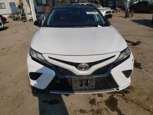 Photo 4 VIN: 4T1B61HK8KU160332 - TOYOTA CAMRY XSE 