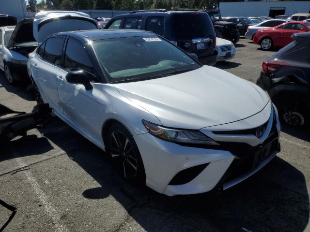 Photo 3 VIN: 4T1B61HK8KU269017 - TOYOTA CAMRY XSE 