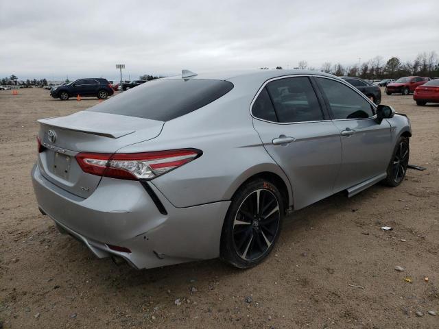 Photo 2 VIN: 4T1B61HK8KU295200 - TOYOTA CAMRY XSE 