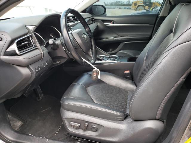 Photo 6 VIN: 4T1B61HK8KU697282 - TOYOTA CAMRY 