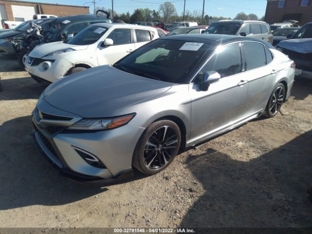 Photo 1 VIN: 4T1B61HK8KU699940 - TOYOTA CAMRY 