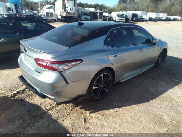 Photo 3 VIN: 4T1B61HK8KU699940 - TOYOTA CAMRY 