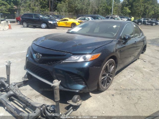 Photo 1 VIN: 4T1B61HK8KU737425 - TOYOTA CAMRY 